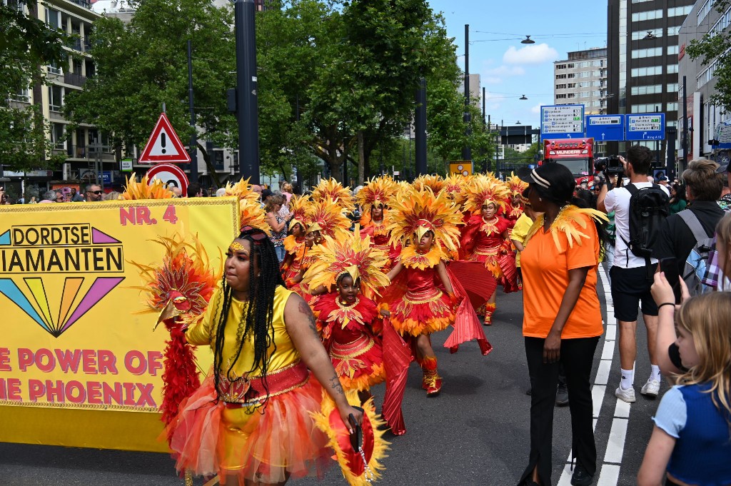 ../Images/Zomercarnaval 2024 045.jpg